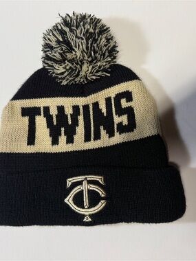 Twins Pom Beanie Knit Hat - Black & Cream - Unbranded- Caribou